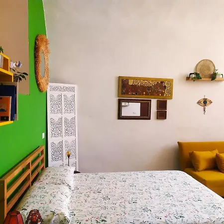 Lägenhet La Casetta Di Carmela *
