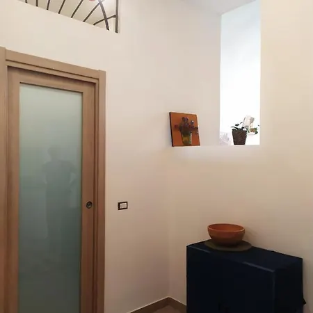 Lägenhet La Casetta Di Carmela *